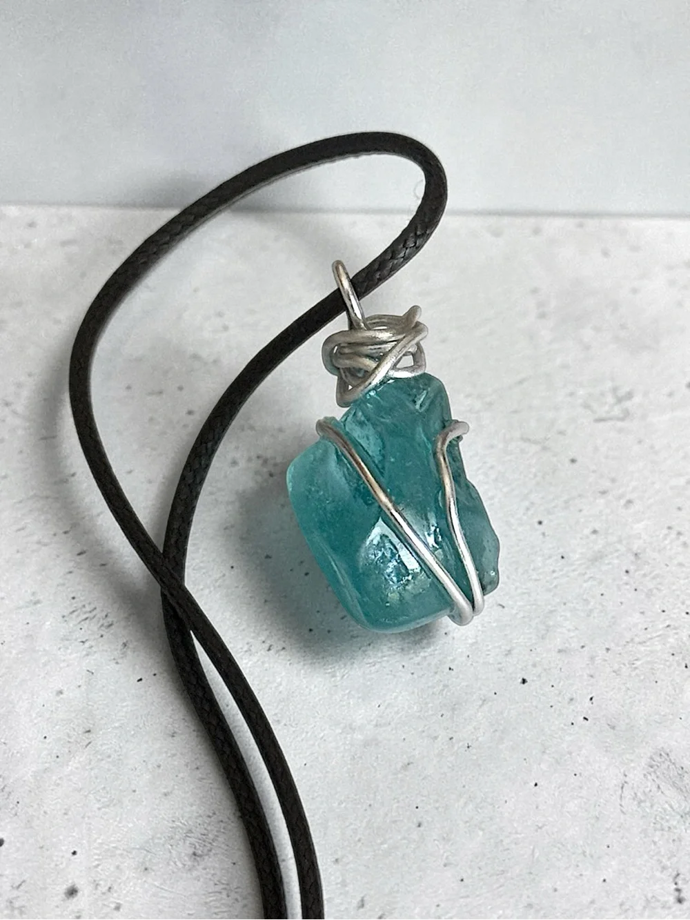 5 For $25💫Handmade Turquoise Blue Sea Glass Chunk Pendant Necklace